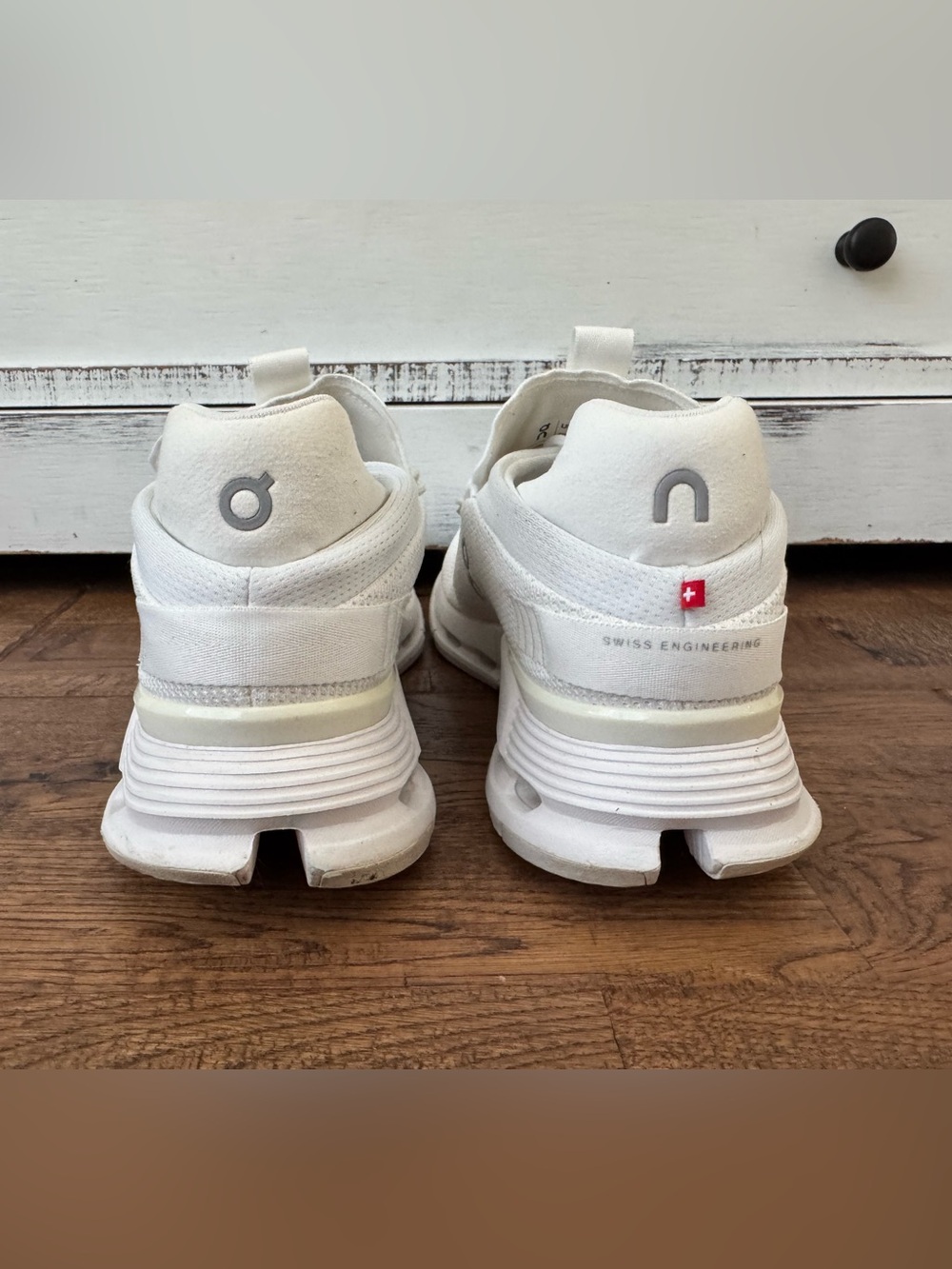 On Cloud Cloudnova All White Sneakers Women’s Size 9 Athletic Tennis Shoes - Picture 5 of 7